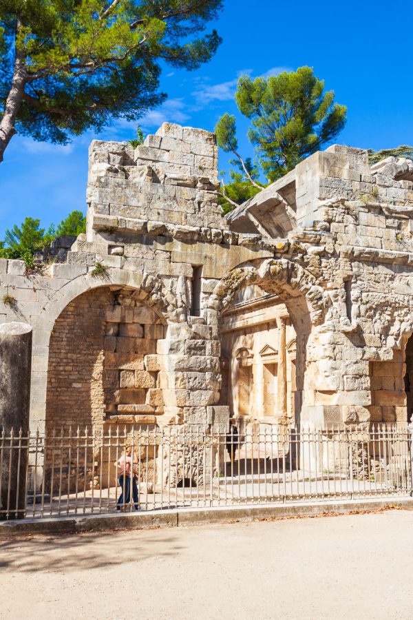 templo-romano-de-diana-em-nimes